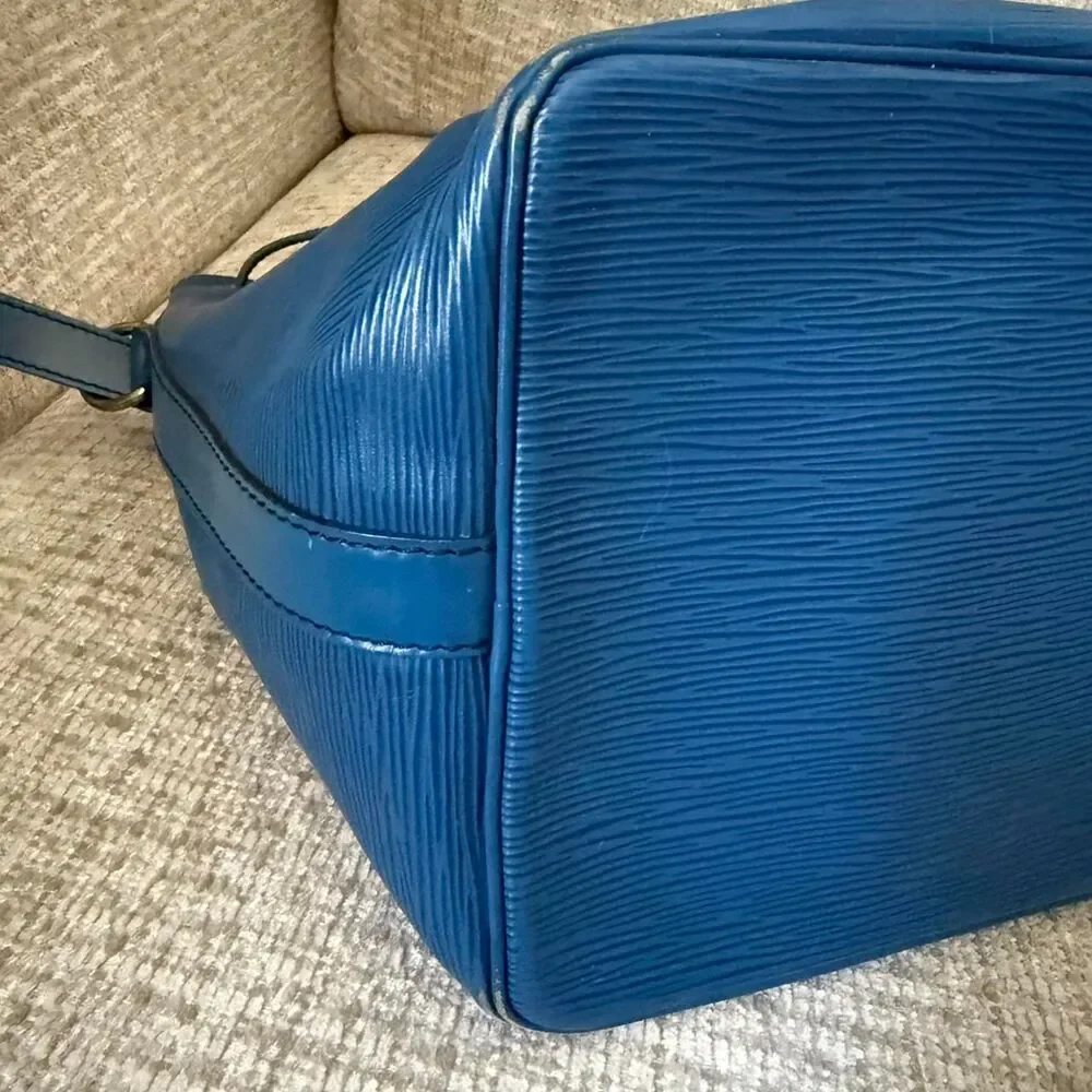 Louis Vuitton Epi Petit Noe